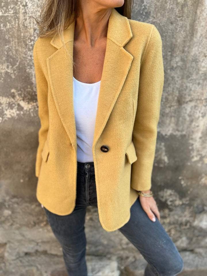 Laura | Timeless and Elegant Blazer for Every Occasion