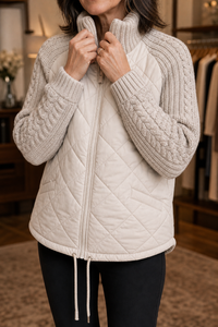 Lena | Modern Puffer Jacket with Knit Details and Warm Patchwork Design