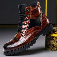 Vincent | Distinctive leather boots with an embossed texture