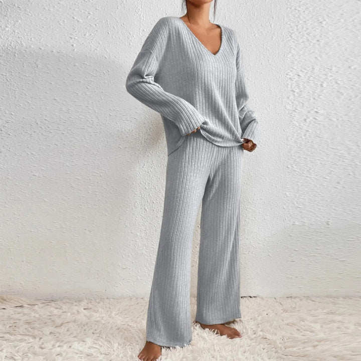 Marie | Soft and Elegant Two-Piece Ribbed Knit Set with V-Neck