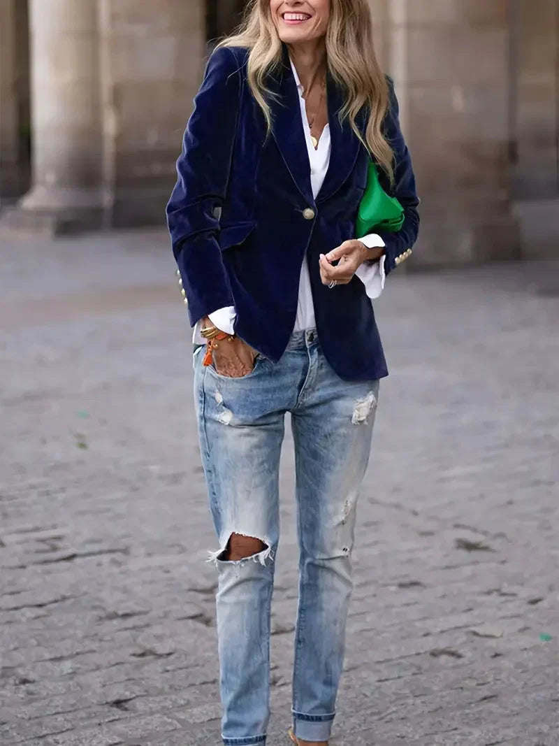 Sophie | Luxurious and Elegant Velvet Blazer
