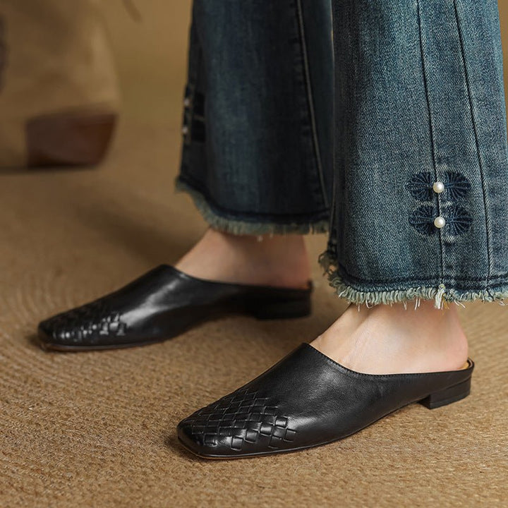 Lucia | Elegant and Stylish Leather Slides