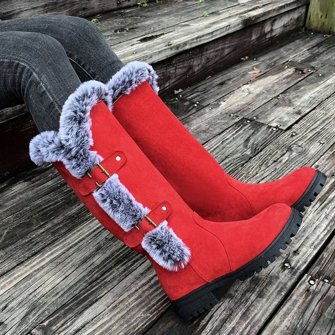 Georgina | Cozy knee-high faux suede boots with fur trim and buckles