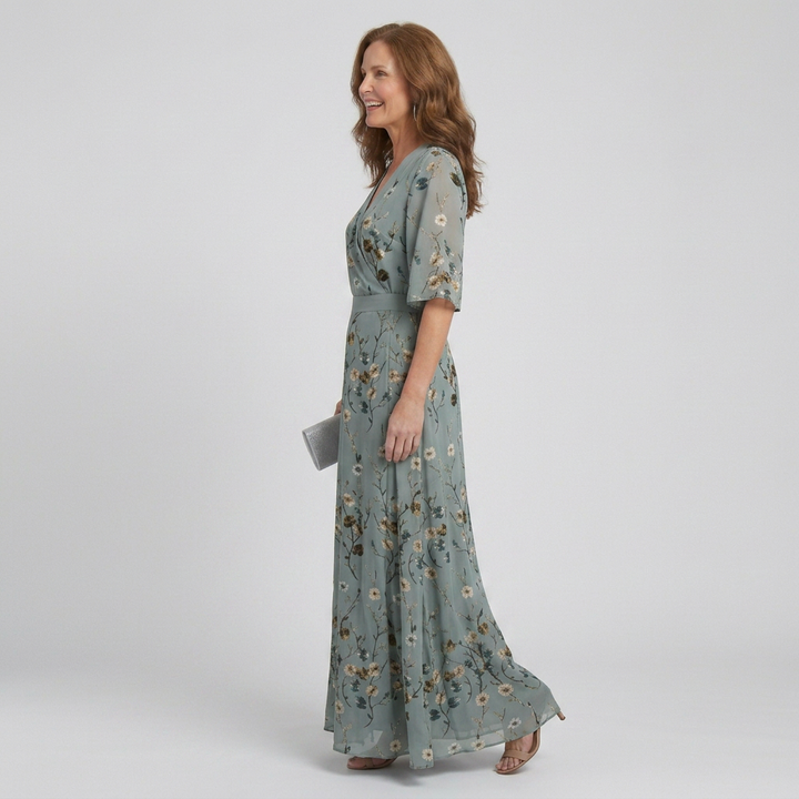 Selora | Halter Bloom Flow Maxi Dress – Feminine Midi-Style