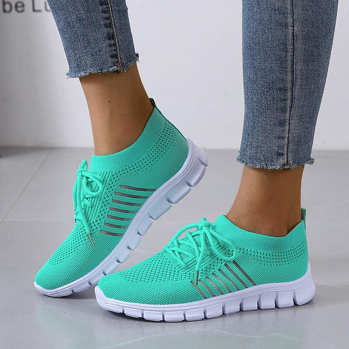 Amelia | Orthopedic and Sporty Flyknit Sneakers