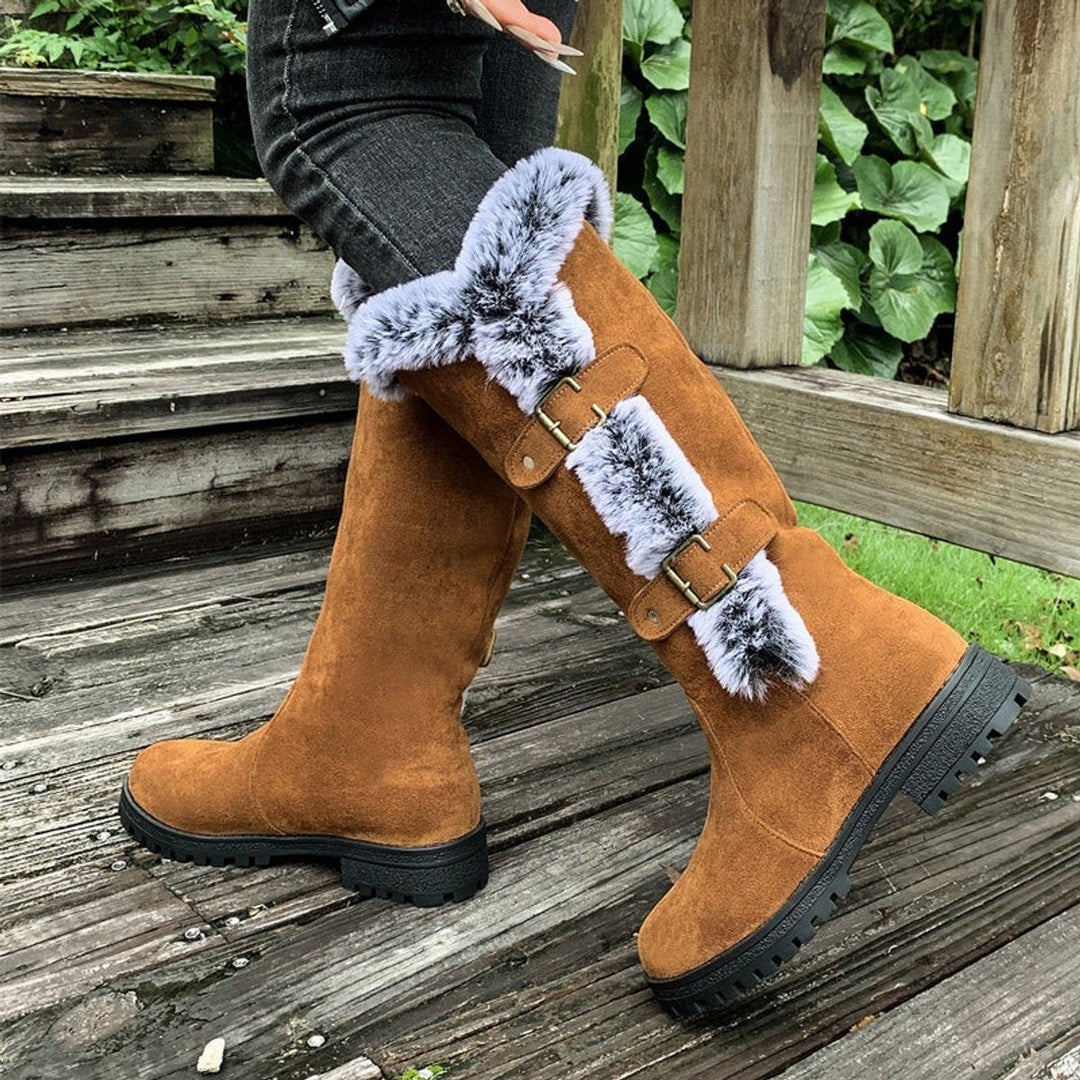 Georgina | Cozy knee-high faux suede boots with fur trim and buckles