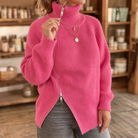 Marlene | Asymmetrischer Rippstrickpullover mit Reißverschluss