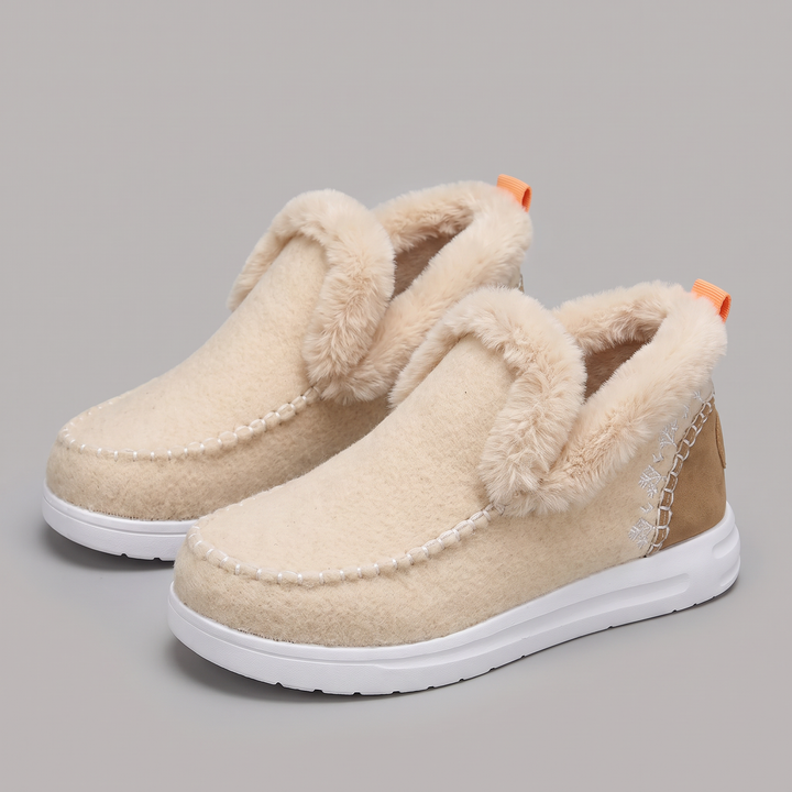 Stitch | Winter Slip-On Boots – Bequeme Fleece-Linie für Frauen