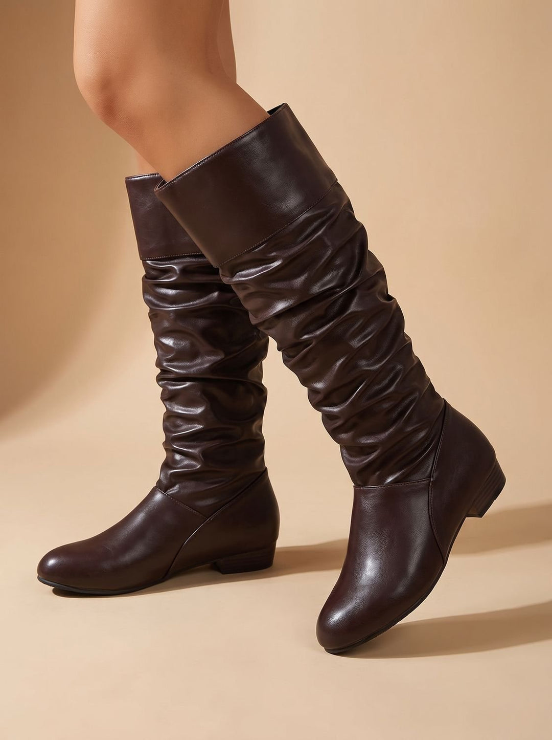 Aria | Kniehohe Stiefel – Slouchy Design für Frauen