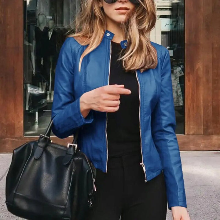 Phoebe | Slim-Fit Faux Leather Jacket – Stylish Cropped Design for Women