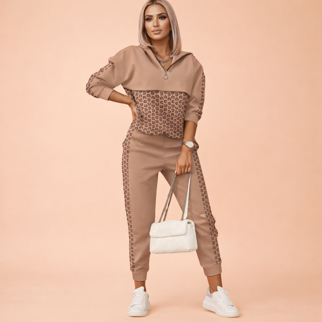 Jacqueline | More Comfortable and Versatile Tracksuit