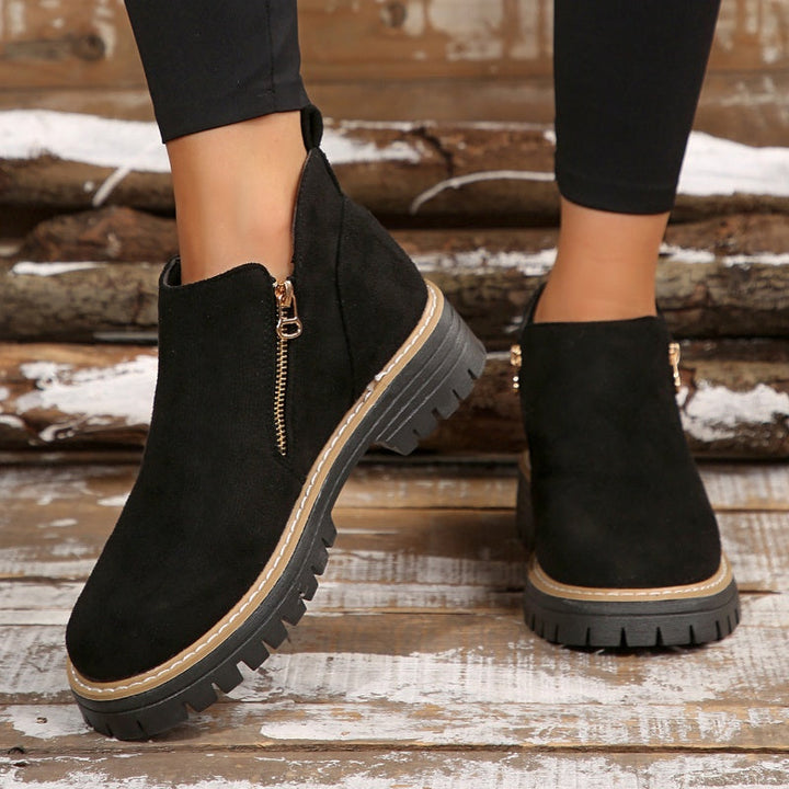 Stephanie | Elegant and Modern Platform Ankle Boots