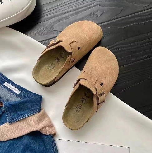 Marlene | Comfortable and Stylish Suede Slip-On Mules