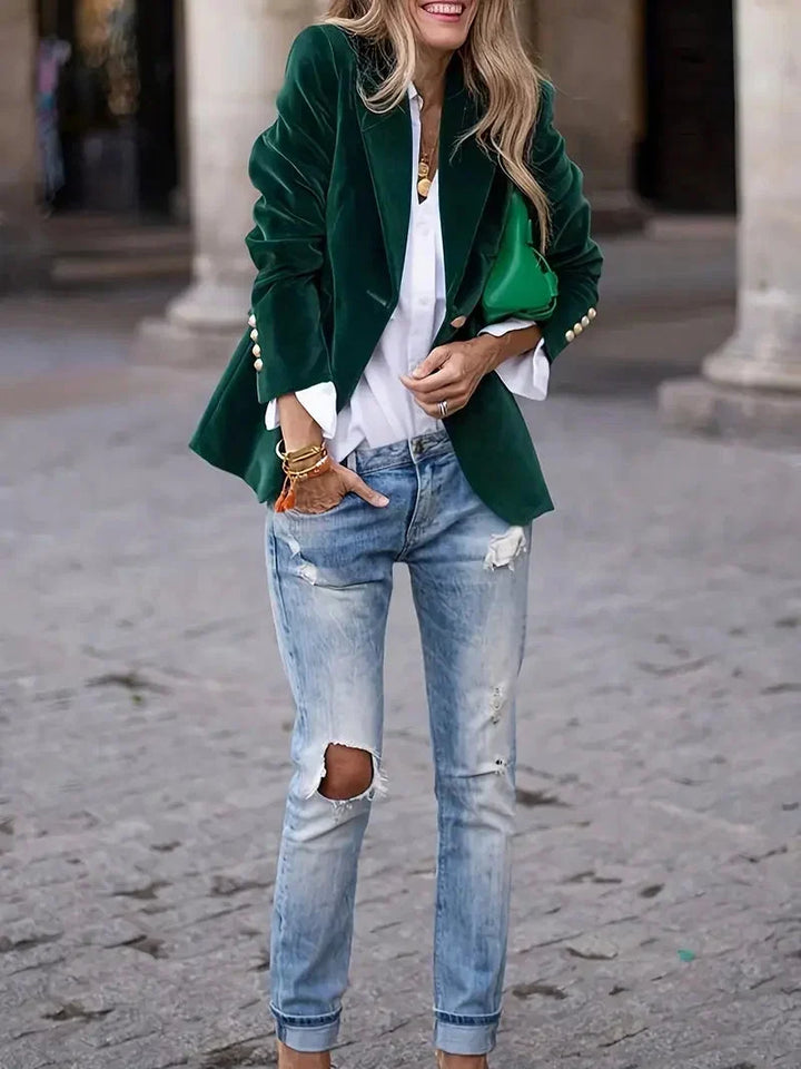 Sophie | Luxurious and Elegant Velvet Blazer