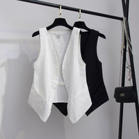 Ursula | Elegant and Lightweight Linen Vest for Women