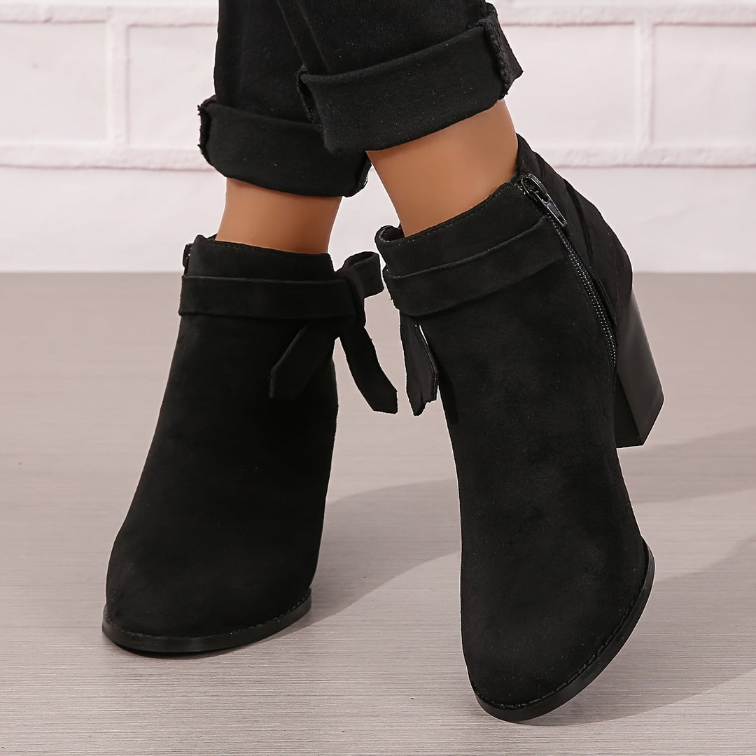 Lea | Elegant and Modern Ankle Boots with Bow Detail