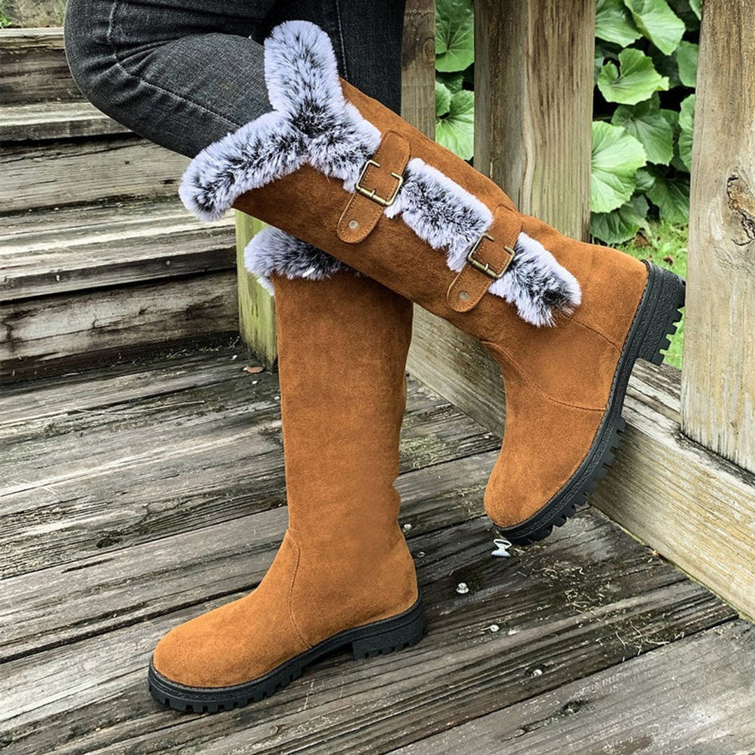 Georgina | Cozy knee-high faux suede boots with fur trim and buckles