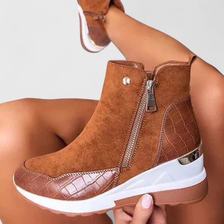 Charlotte | Orthopedic and Stylish Wedge-Heel Ankle Boots