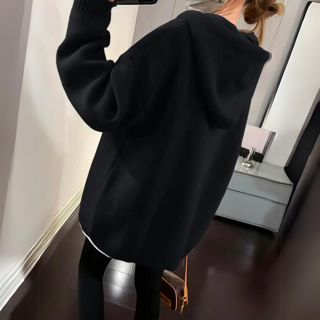 Vanessa | Oversize Kapuzenpullover mit Smiley-Gesicht