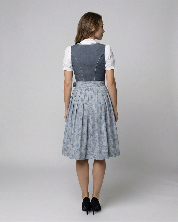 Clara | Stylish and Traditional Dirndl Dress for Oktoberfest