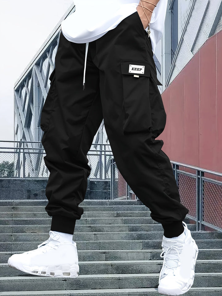 David | Modern and Functional Cargo Pants