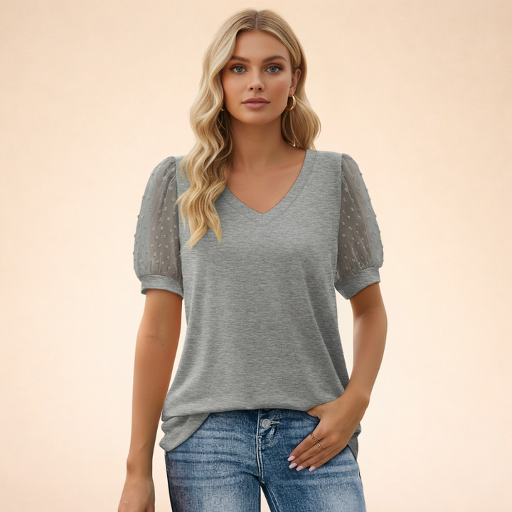 Katja | Light and versatile festive top