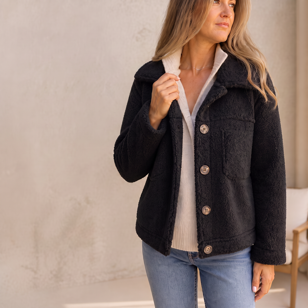 Ariane | Curly Faux-Fur Jacket – Versatile Look für jeden Anlass