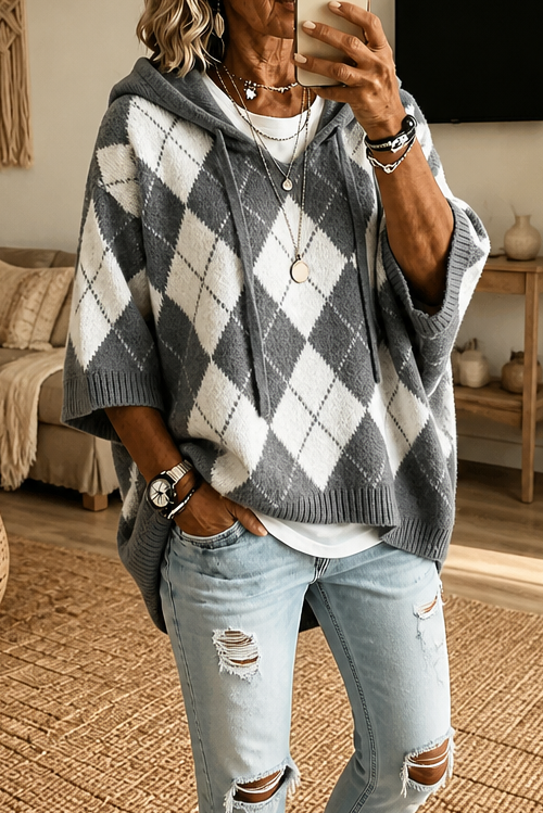 Wrapbella | Hooded Argyle Poncho Sweater – Bequemer Stil für jeden Tag