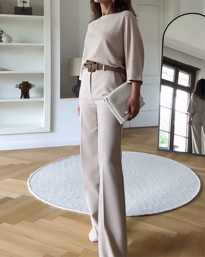 Christin | Elegant and Sophisticated Two-Piece Set for Special Occasions