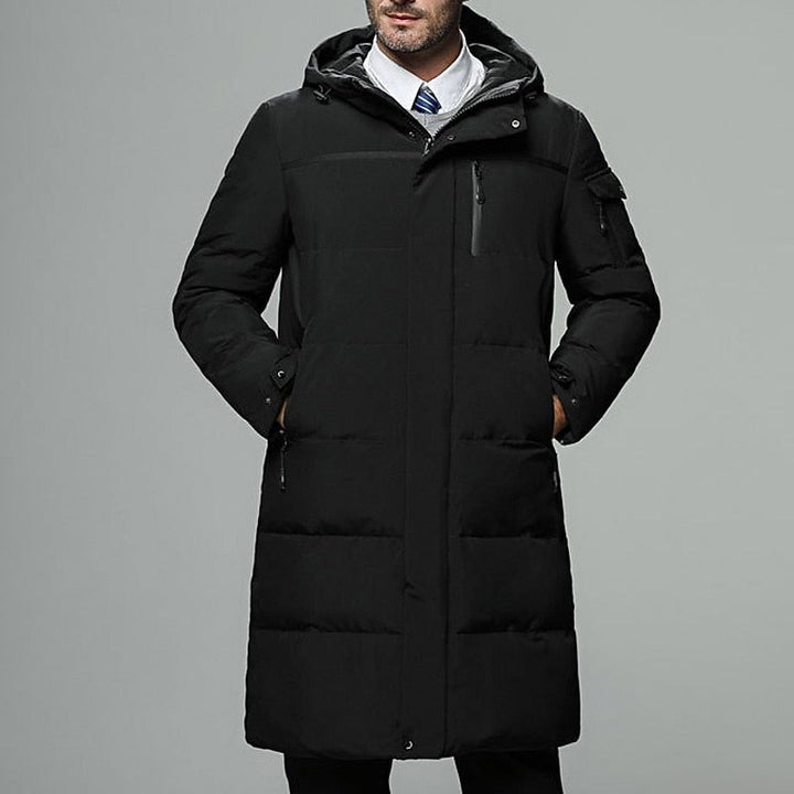 Wade | Hooded Longline Puffer Coat – Elegant Winter Style für Männer