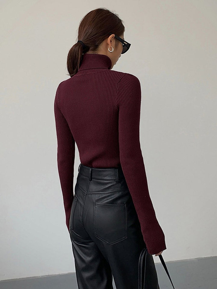 Marie | Rollkragenpullover – Feines Rippdesign für Damen