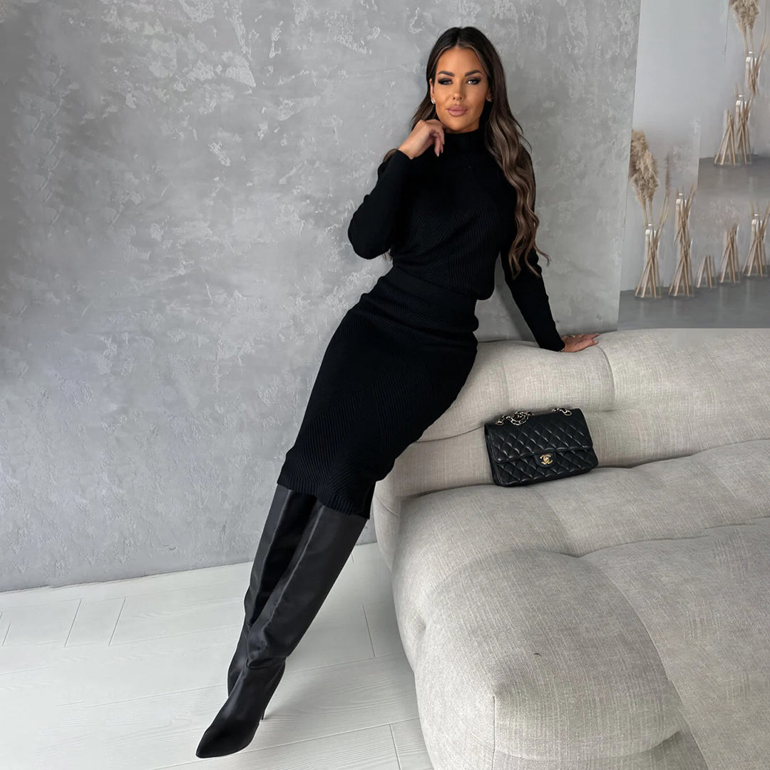 Jennifer | Elegant and Timeless Two-Piece Set with Sweater and Skirt