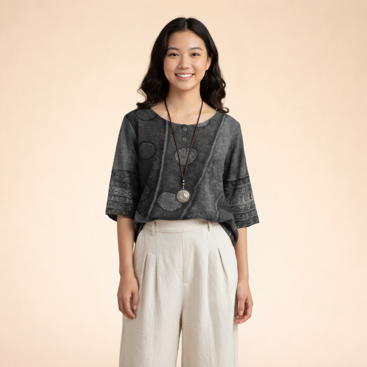 Katrin | Stylish and versatile boho top