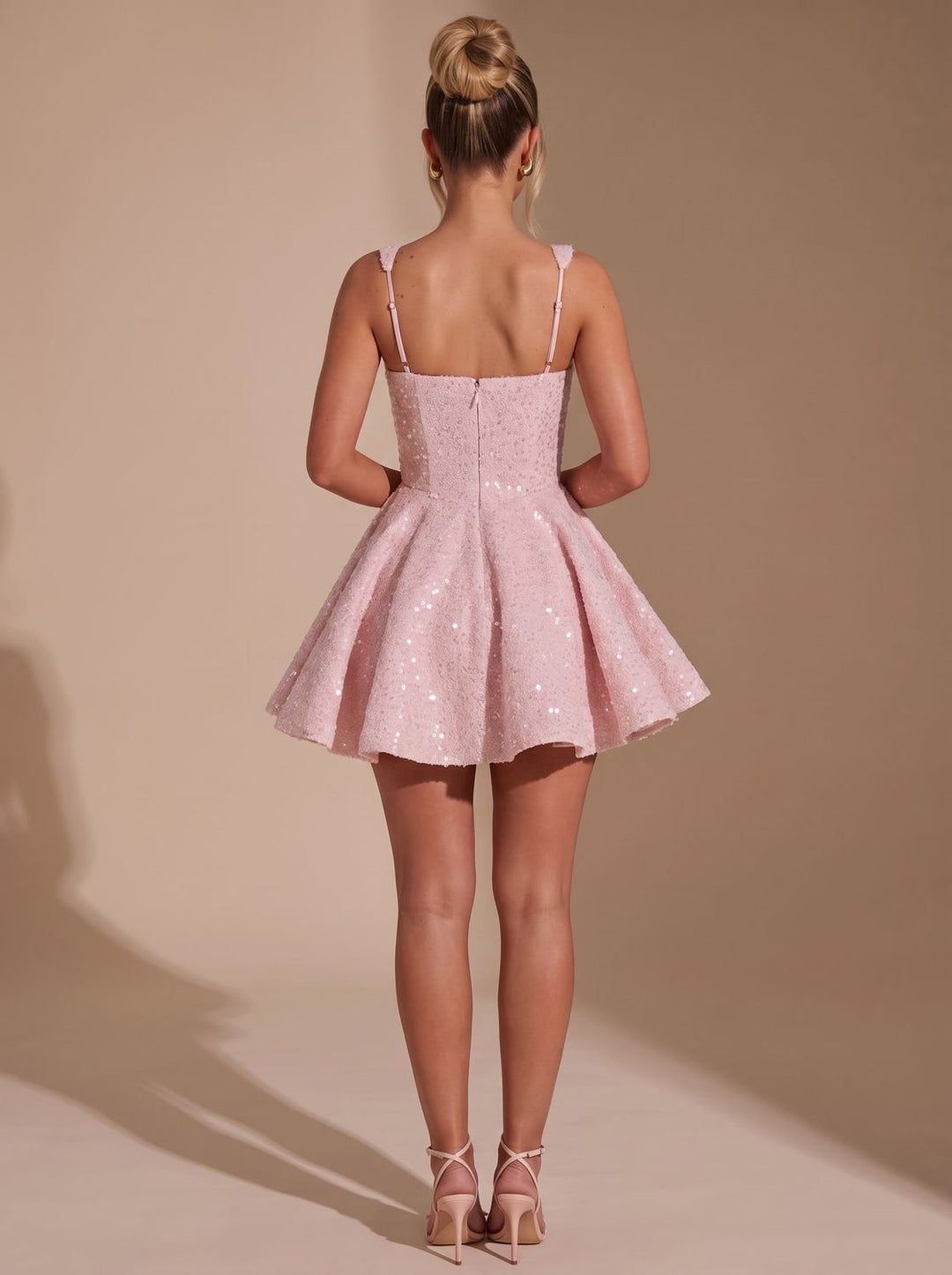Victoria | Sequin Fit-and-Flare Mini Dress für Frauen
