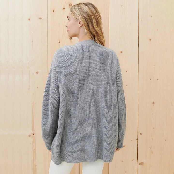 R&B | Oversized Cardigan – Comfortable Stylish Layering for Women