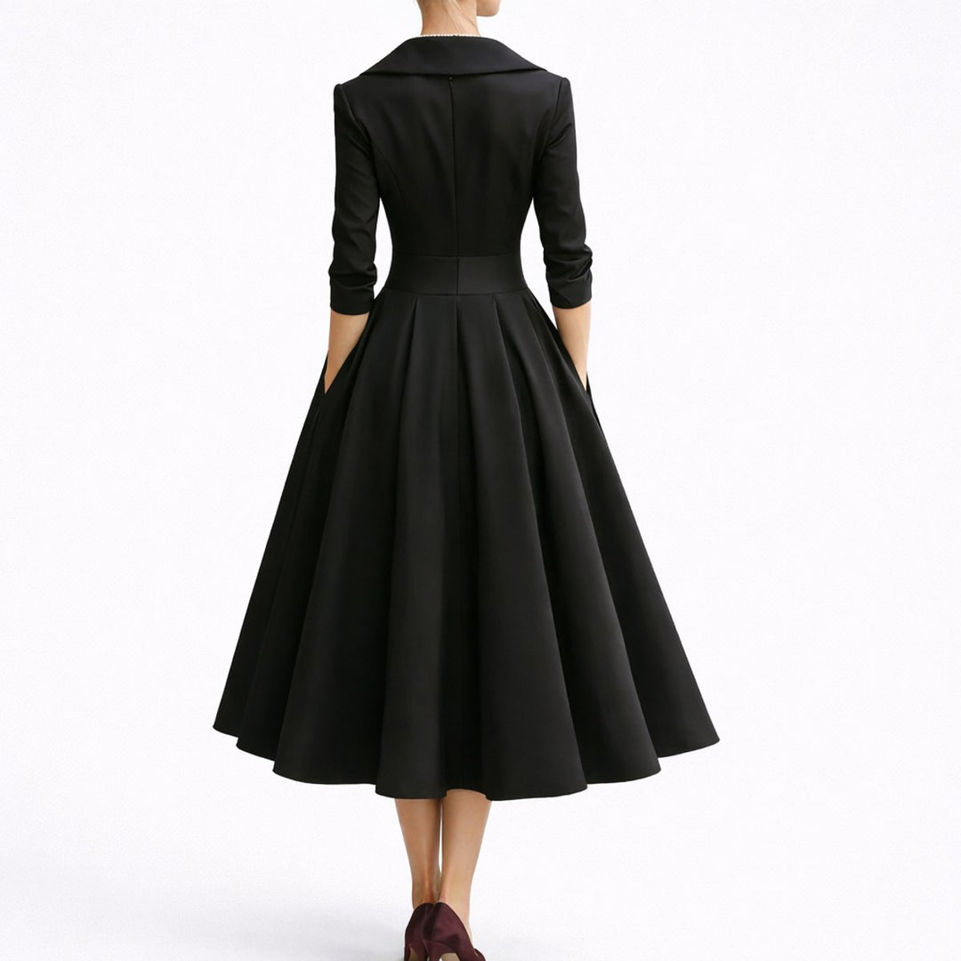 Nadine | Fall Wedding Dress with an A-Line Cut, V-Neckline, and Pockets