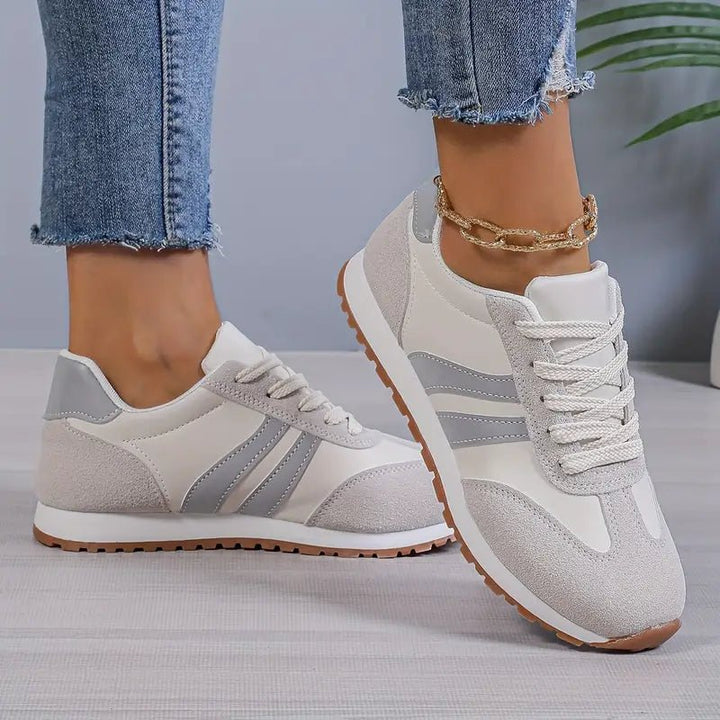 Emma | Orthopedic and Fashionable Lace-Up Sneakers
