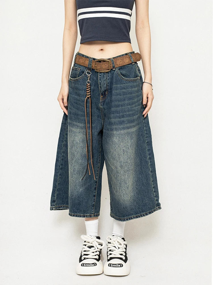 Mia | Retro Denim Culottes: Wide-Leg Trousers for a Striking Streetwear Look