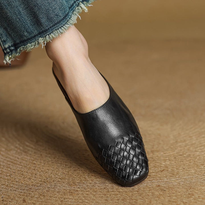 Lucia | Elegant and Stylish Leather Slides