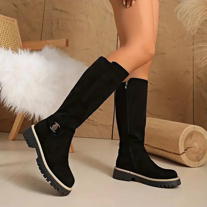 Valerie | Elegant knee-high boots with stylish buckle details