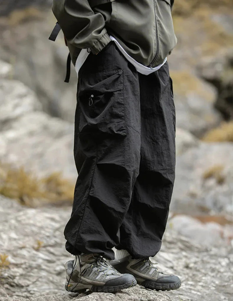 Clara | Casual and Functional Cargo Pants