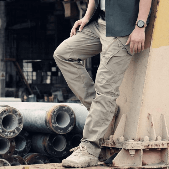 Jack | Effortless Style and Elegant Cargo Trousers