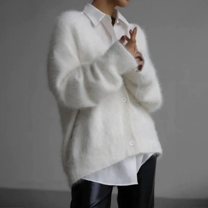 Serene | Cardigan – Luxurious Soft Style for Women