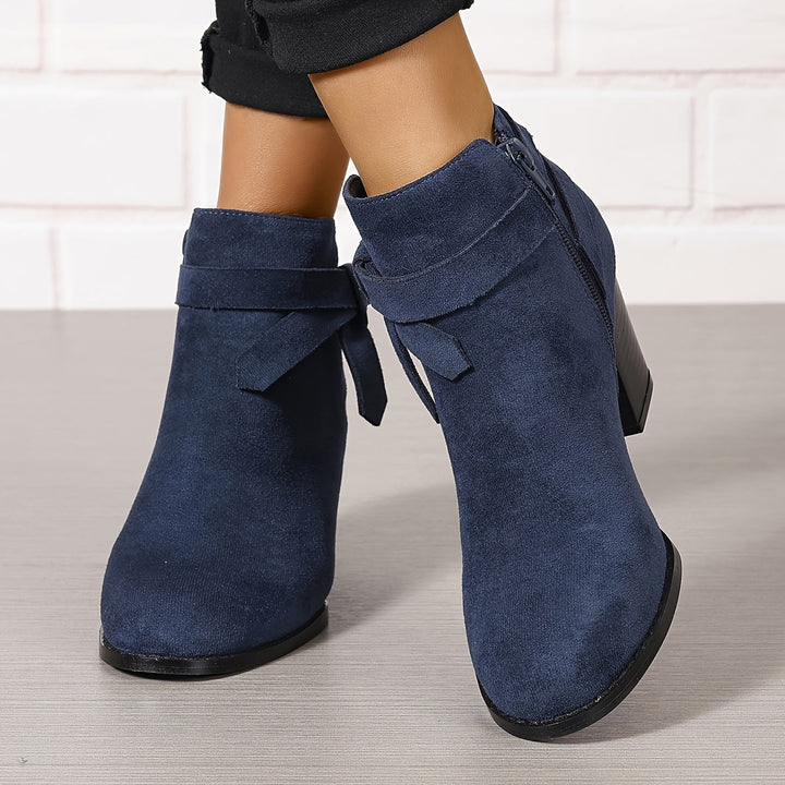 Lea | Elegant and Modern Ankle Boots with Bow Detail