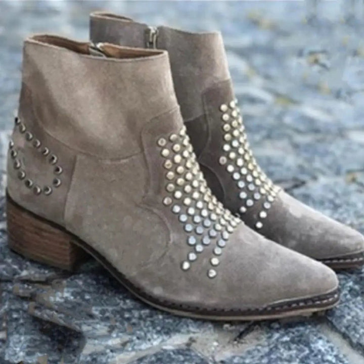 Emma | Elegant suede ankle boots with studs and a block heel