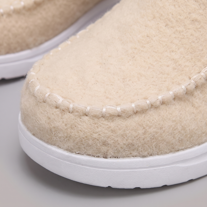 Stitch | Winter Slip-On Boots – Bequeme Fleece-Linie für Frauen