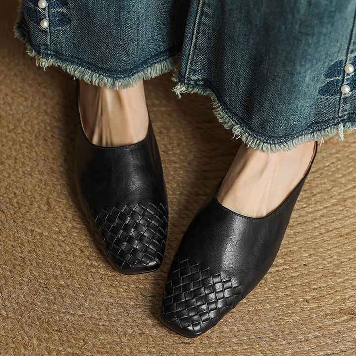 Lucia | Elegant and Stylish Leather Slides