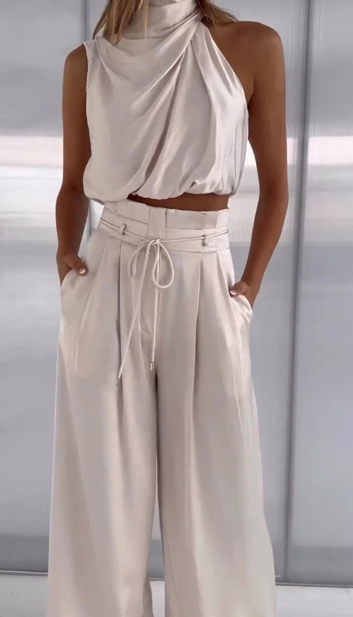 Anke | Elegant and Polished Two-Piece Set with a Slim-Fit Design