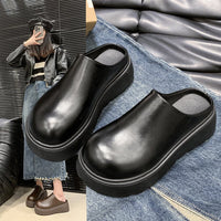 Laura | Elegant Platform Clogs with a Modern Statement Look