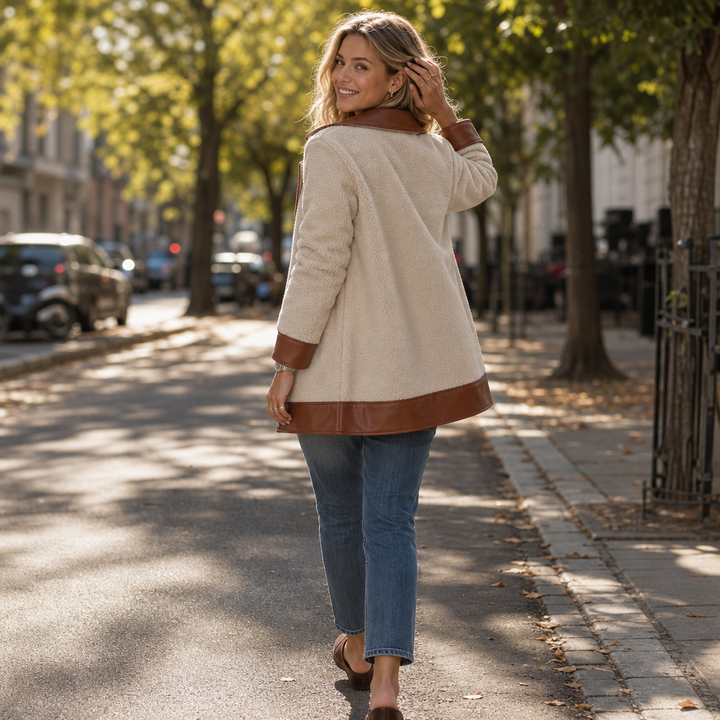 Plushlynn | Teddy Coat mit Kunstlederbesatz für Frauen